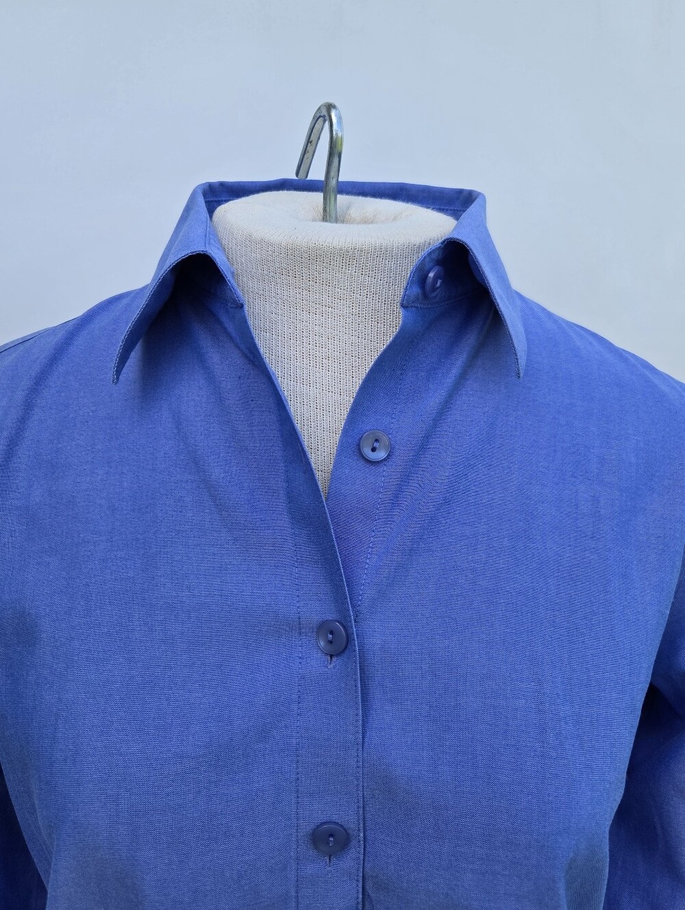Pendleton Non-Iron Shaped Fit Blue Solid Collared Button-Up Size-4P - Picture 2 of 11